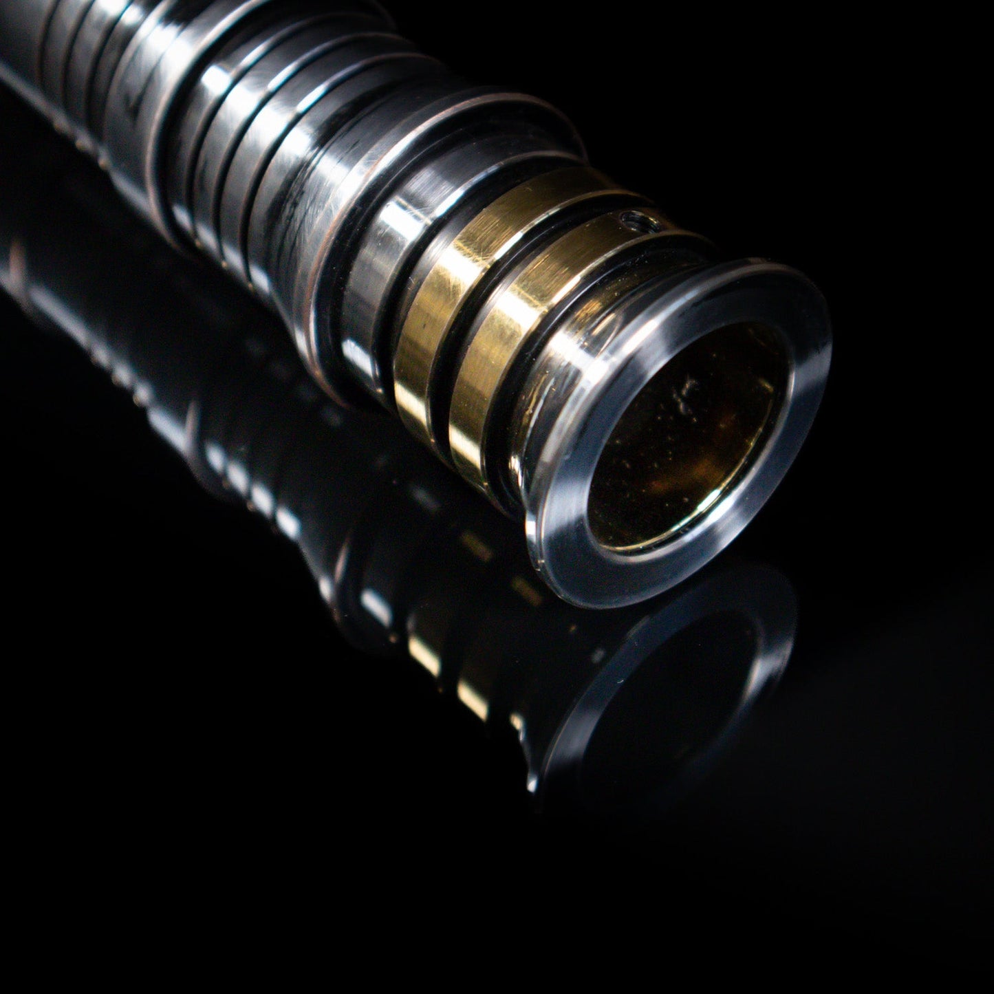 Darth Revan (Empty Hilt) - Medium Weathering