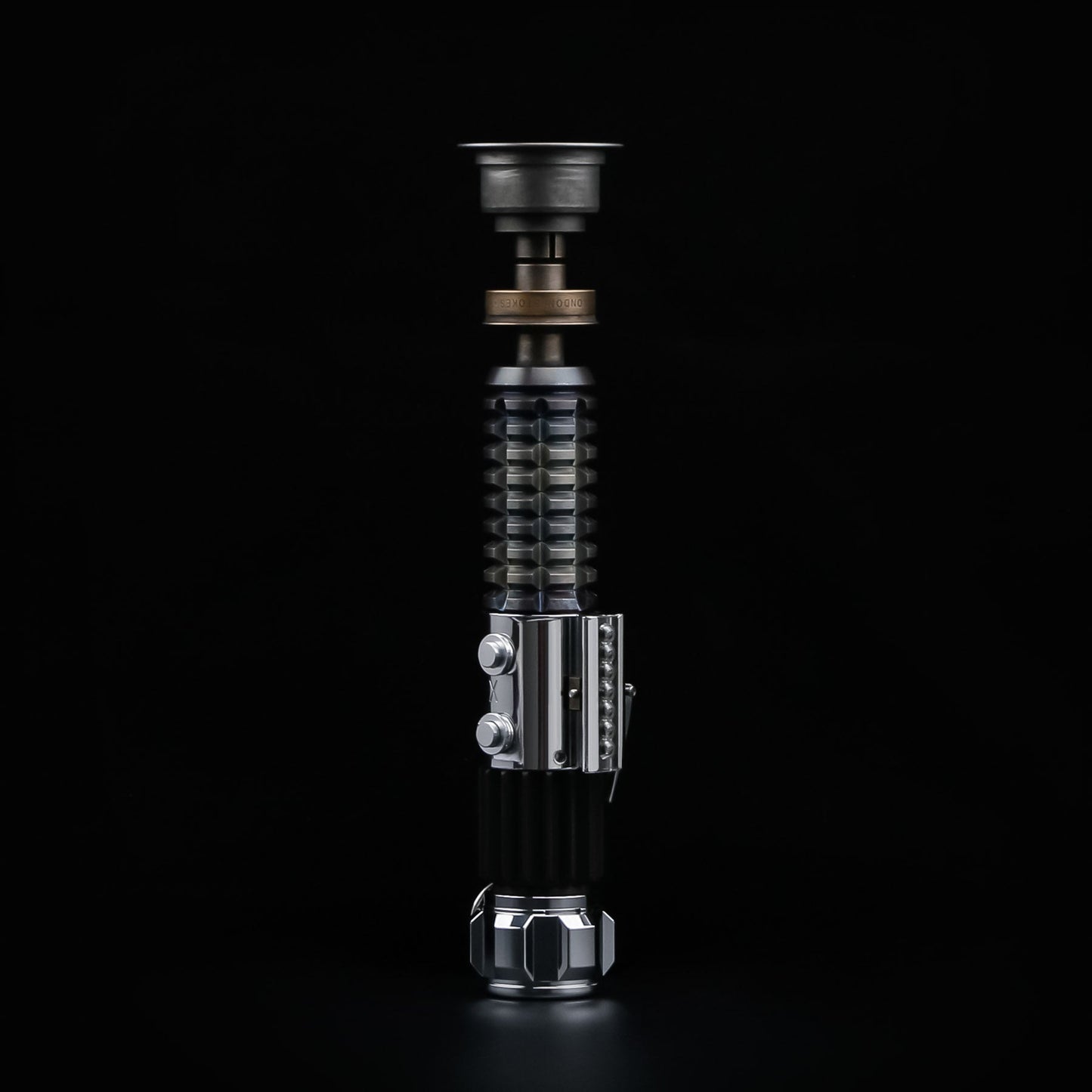 Obi Wan Kenobi (Crystal Chamber) - Neopixel Combat Lightsaber