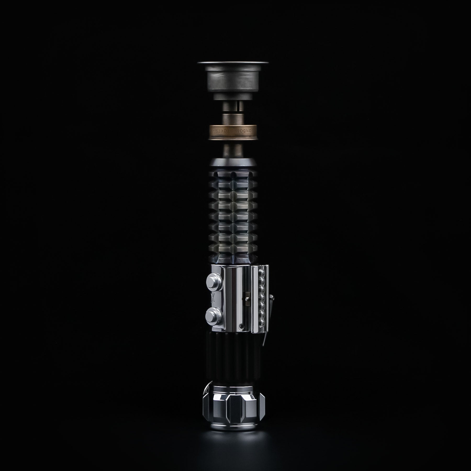 Obi Wan Kenobi (Crystal Chamber) - Neopixel Combat Lightsaber