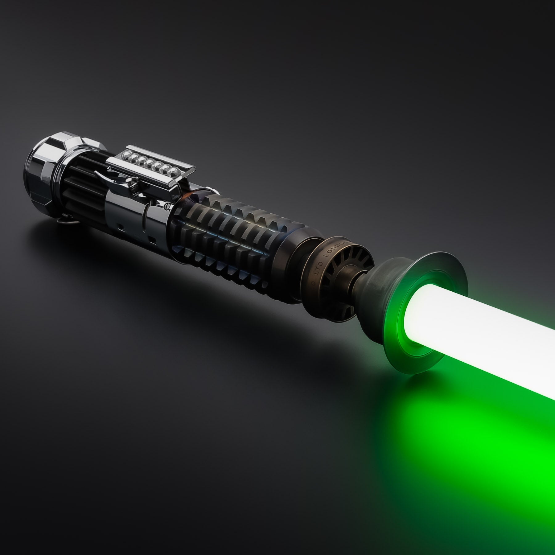 Obi Wan Kenobi (Crystal Chamber) - Neopixel Combat Lightsaber Green